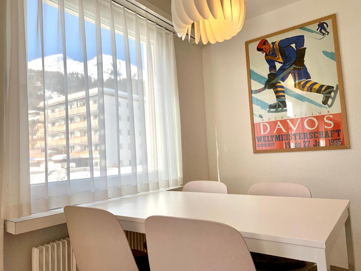 Holiday Apartment Bolgen - Close To Everything! Bolgen, Jakobshorn, Bus Stop, Train Station, Supermarket, Ski School, Ski Rentals, Restaurants And More! 达沃斯 外观 照片