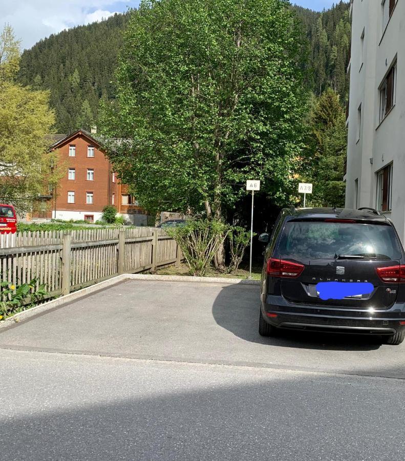 Holiday Apartment Bolgen - Close To Everything! Bolgen, Jakobshorn, Bus Stop, Train Station, Supermarket, Ski School, Ski Rentals, Restaurants And More! 达沃斯 外观 照片